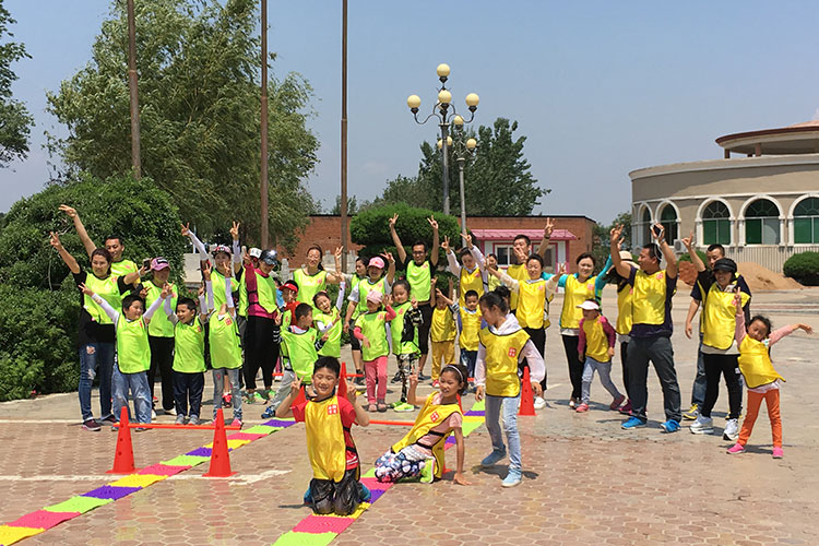 為什么要讓孩子參加冬夏令營(yíng)？